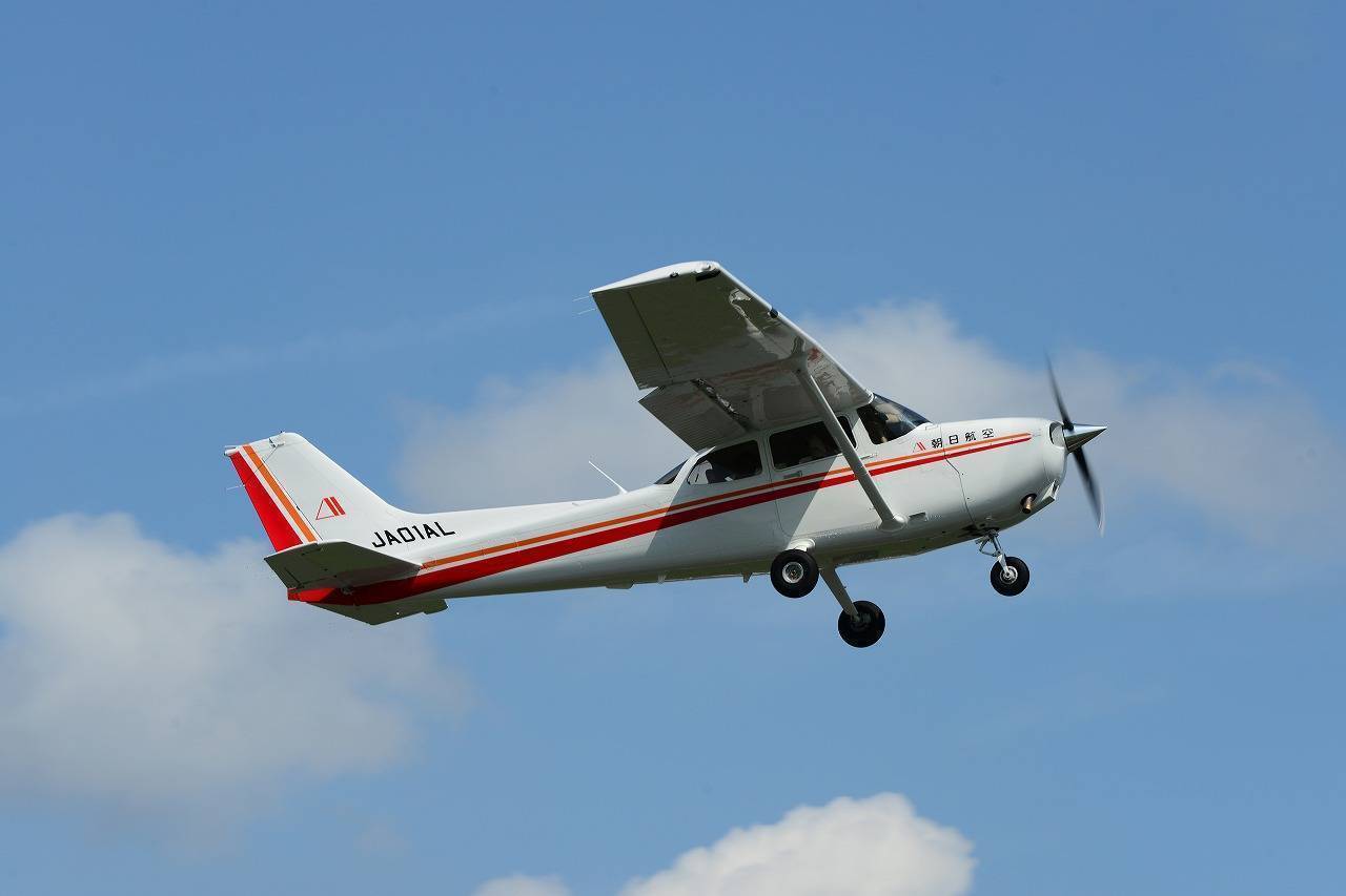 大特価 防水シール 防水ステッカー 飛行機 セスナ機 セスナ プロペラ機